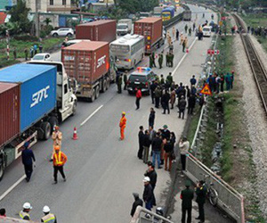 Xác định nguyên nhân ban đầu vụ xe tải tông đoàn viếng nghĩa trang liệt sĩ làm 8 người chết