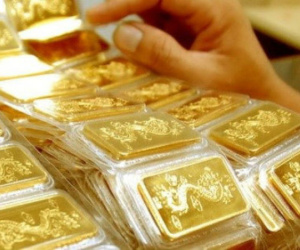 Giá vàng hôm nay 22/1: Vàng tụt giảm, chờ tín hiệu mới