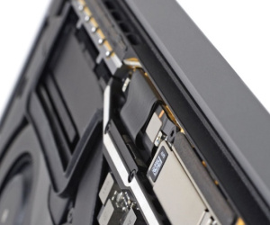 Apple dính 'phốt' mới: MacBoook Pro lỗi phần cứng 'Flexgate'