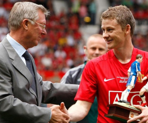Đích thân gặp ban lãnh đạo, Sir Alex muốn MU ký dài hạn với Solskjaer
