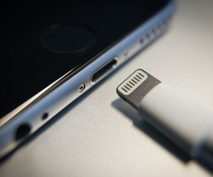 Phản ứng trái chiều trước tin iPhone sắp hỗ trợ sạc USB-C