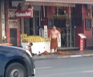 Thái Lan: Nhà sư đâm trọng thương người bán hàng rong để chứng minh 'bùa bảo vệ' của anh ta vô tác dụng