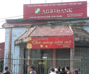 Kẻ cướp ngân hàng ở Thái Bình về nhà cất tiền rồi thản nhiên đi làm