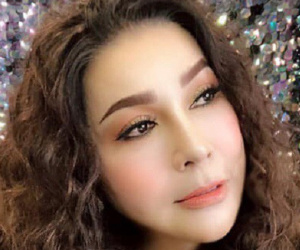 Lê Duy đã có người yêu mới kém gần 20 tuổi, sau khi chia tay chồng kém 13 tuổi