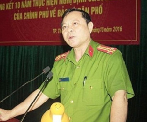Trưởng công an TP Thanh Hóa nhận tiền 'chạy án' bị tước quân tịch