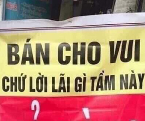 'Áo ấm chân dài', 'bán cả nhà cả cửa' và những biển xả hàng cuối năm khiến 'thượng đế' bật cười