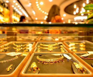 Giá vàng hôm nay 27/1: Sát Tết, tiến sát 37 triệu đồng/lượng