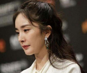 Mỗi năm chỉ ở cùng con được vài ngày nhưng Dương Mịch vẫn rất thân thiết với con gái và đây là lý do