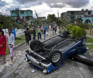 Cuba: Lốc xoáy kinh hoàng đánh thẳng vào Havana, 175 người thương vong