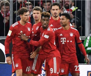 Hủy diệt Stuttgart, Bayern Munich tiếp tục gây sức ép lên đội đầu bảng