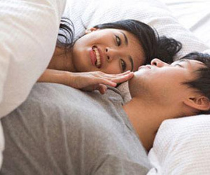 Nói gì hay yên lặng khi làm 'chuyện ấy'?