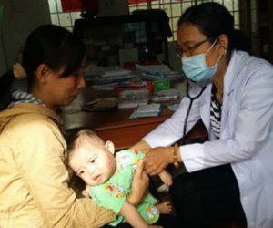 Tiền Giang: Tiêm vaccine ComBe 5, trên 60 trẻ nhập viện