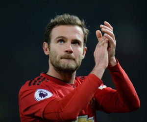 MU lo sốt vó mất Mata, PSG cướp hàng trước mũi Chelsea