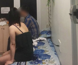 Nữ nhân viên massage kiếm thêm tiền bằng việc dẫn mối bán dâm