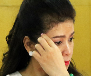 Bà Lê Hoàng Diệp Thảo: Hoãn tòa tức là gia đình chúng ta được tính thêm 1 mùa xuân là gia đình của nhau
