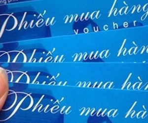 Doanh nghiệp chi tiền tỷ mua voucher làm quà tặng Tết