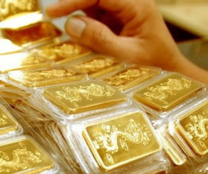 Giá vàng hôm nay 30/1: Chưa ngừng mua vào, vàng lên đỉnh