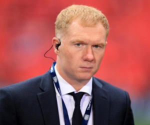 Muốn làm HLV thật, huyền thoại Paul Scholes sẽ phải từ bỏ công việc HLV 'chém gió' trên truyền hình