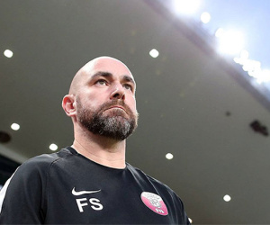 HLV Qatar trêu Xavi sau khi vô địch Asian Cup 2019