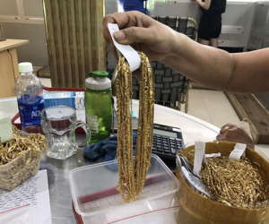 Nữ chủ tiệm mất 455 lượng vàng quá bất ngờ về kẻ trộm