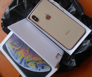 Mua iPhone XS Max giá 20 triệu, bị lừa tráo mô hình