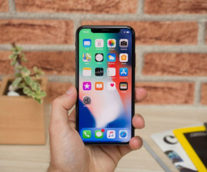 Apple bất ngờ bán lại iPhone X với giá rẻ hơn