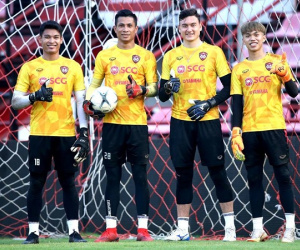 Những hình ảnh đầu tiên của Đặng Văn Lâm khi bước vào 'cuộc chiến' tranh suất bắt chính tại Muangthong United