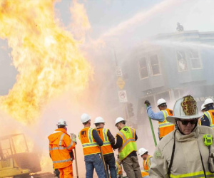 Nổ đường ống dẫn gas ở California, 5 toà nhà bị hư hại