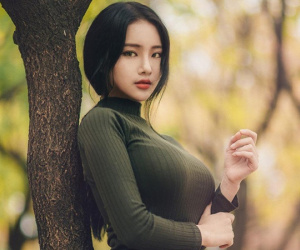 4 hot girl sinh năm 1995 nổi tiếng trong giới trẻ châu Á
