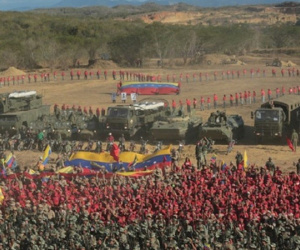 Venezuela tiến hành tập trận quân sự 'lớn nhất 200 năm qua'