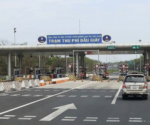 Bộ GTVT: VEC phải thu hồi quyết định từ chối phục vụ vĩnh viễn 2 ôtô vi phạm