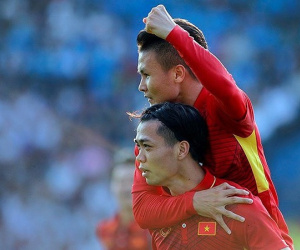 Tiết lộ: Chiêu mộ Quang Hải không thành, Incheon United mới chuyển hướng sang Công Phượng