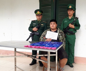 Bắt giữ đối tượng vận chuyển 12.000 viên ma túy tổng hợp