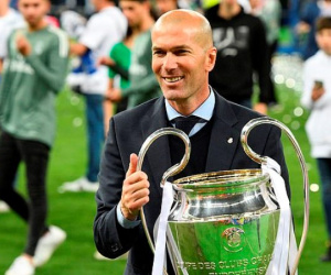 Chelsea nhắm Zidane thay thế Sarri