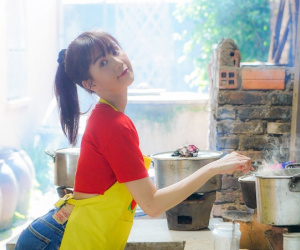 Bình luận Phim mới của Ngọc Trinh: Tưởng không hay mà vui không tưởng