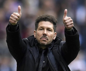 HLV Simeone gia hạn hợp đồng, hưởng lương cao hơn cả Griezmann