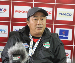 HLV Trần Minh Chiến ‘phản pháo’ ra sao trước thông tin Hà Nội sẽ dùng đội hình dự bị ở Siêu cúp QG 2018?