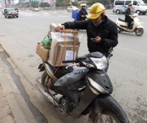 Hội chị em xôn xao với dòng tin nhắn của anh shipper, 17k lượt like chỉ sau 30 phút