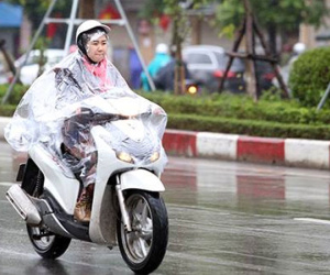 Miền Bắc đầu tuần mưa giông, miền Nam nắng nóng
