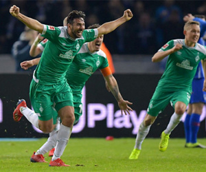 Pizarro lập kỷ lục cầu thủ lớn tuổi nhất ghi bàn tại Bundesliga