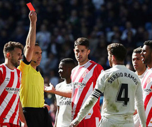 Ramos gia tăng kỷ lục thẻ đỏ ở La Liga