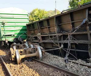 Cục trưởng Đường sắt: Chất lượng toa xe kém dễ gây trật bánh tàu