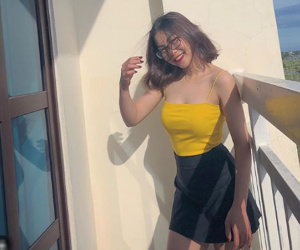 Liên tục bị antifan chỉ trích vì ăn mặc sexy, bạn gái Quang Hải đã có hành động đáp trả cực 'khiêu khích'