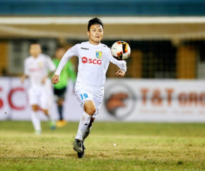 Quang Hải là một trong 8 cầu thủ đáng xem nhất vòng loại AFC Champions League