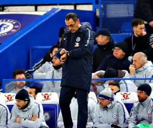 Abramovich sẽ tống cổ HLV Sarri đầu tuần tới