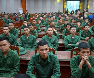 Bộ Quốc phòng yêu cầu 'đánh giá tỉ mỉ' chiến sĩ nhập ngũ có hình xăm