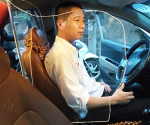 Cục Đăng kiểm ủng hộ taxi lắp vách ngăn bảo vệ người lái