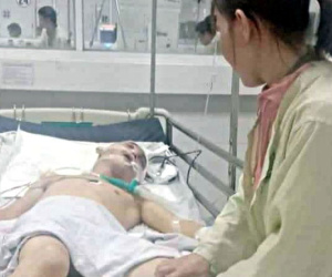 Hỗn chiến sau bữa nhậu tiễn bạn đi bộ đội, nam thanh niên bị chém nhầm, nguy kịch