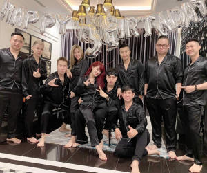 Only C được vợ bí mật tổ chức sinh nhật, hạnh phúc vì bạn thân từ Mỹ cũng lặn lội về dự