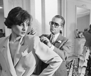 Video: Lịch sử Chanel qua góc nhìn của Karl Lagerfeld